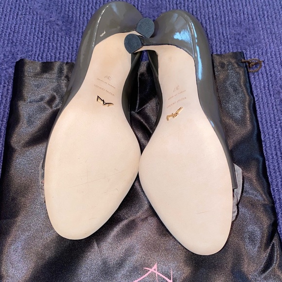 🆕 Alexandra Neel Gray Patent Leather Pumps‼️ - Picture 9 of 10